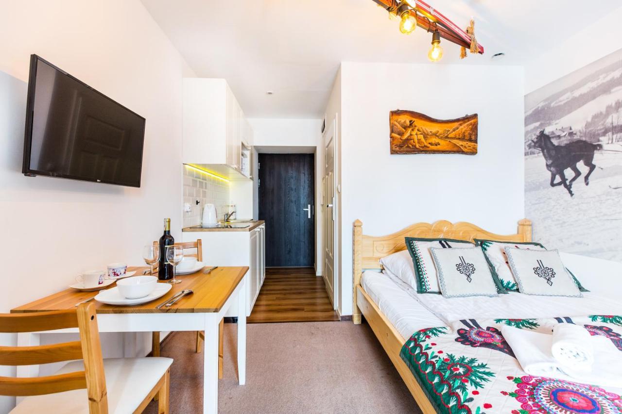 Palac Tatrzanski Apartamenty Bukowina Tatrzańska Dış mekan fotoğraf